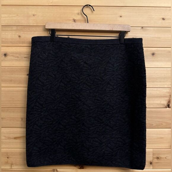 Eileen Fisher Size Large Gray Black Abstract Pattern Wool Blend Bodycon Skirt - Picture 8 of 10